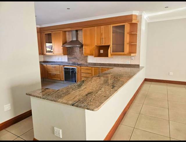 4 BEDROOM HOUSE FOR SALE IN RIETVLEI RIDGE COUNTRY ESTATE